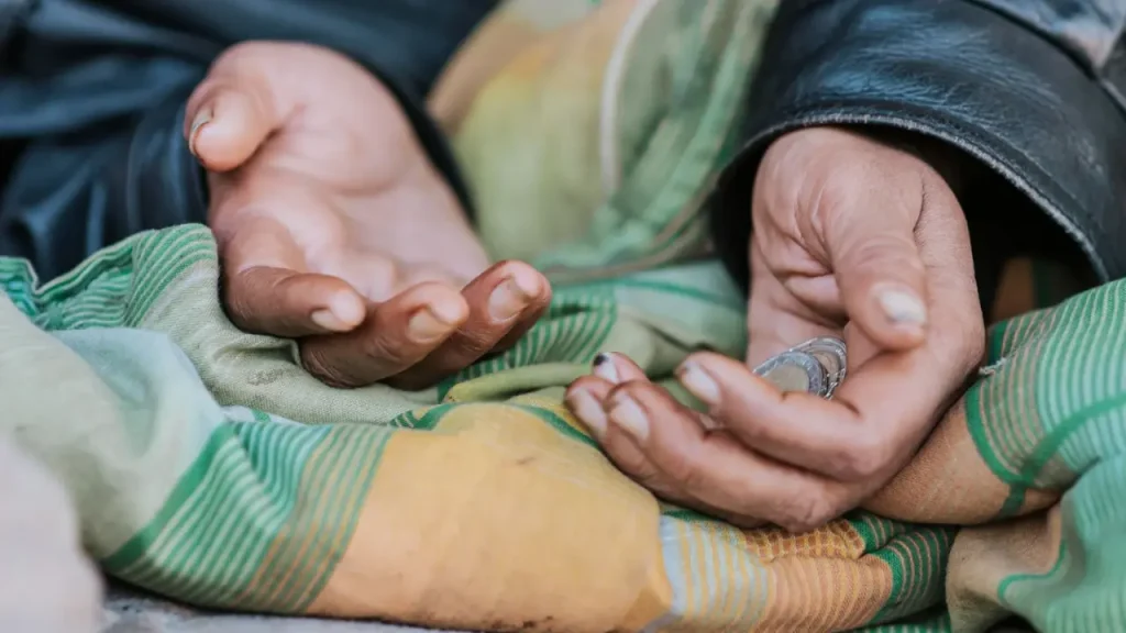 Solutions-of-Humanitarian-Crises